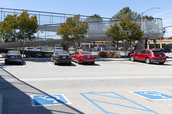 Free parking at Metrolink train stations